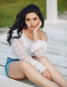 VIP companion girl in Bhanpura – discreet service